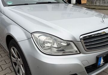 Mercedes-Benz C 220 228.000 km 7.490 &euro; Dortmund 44379