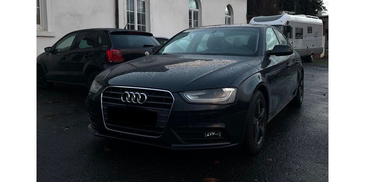Audi A4 185.000 km 10.500 &euro; Herne 44652