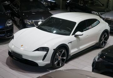 Porsche Taycan 120.000 km 53.888 &euro; Dortmund 44269