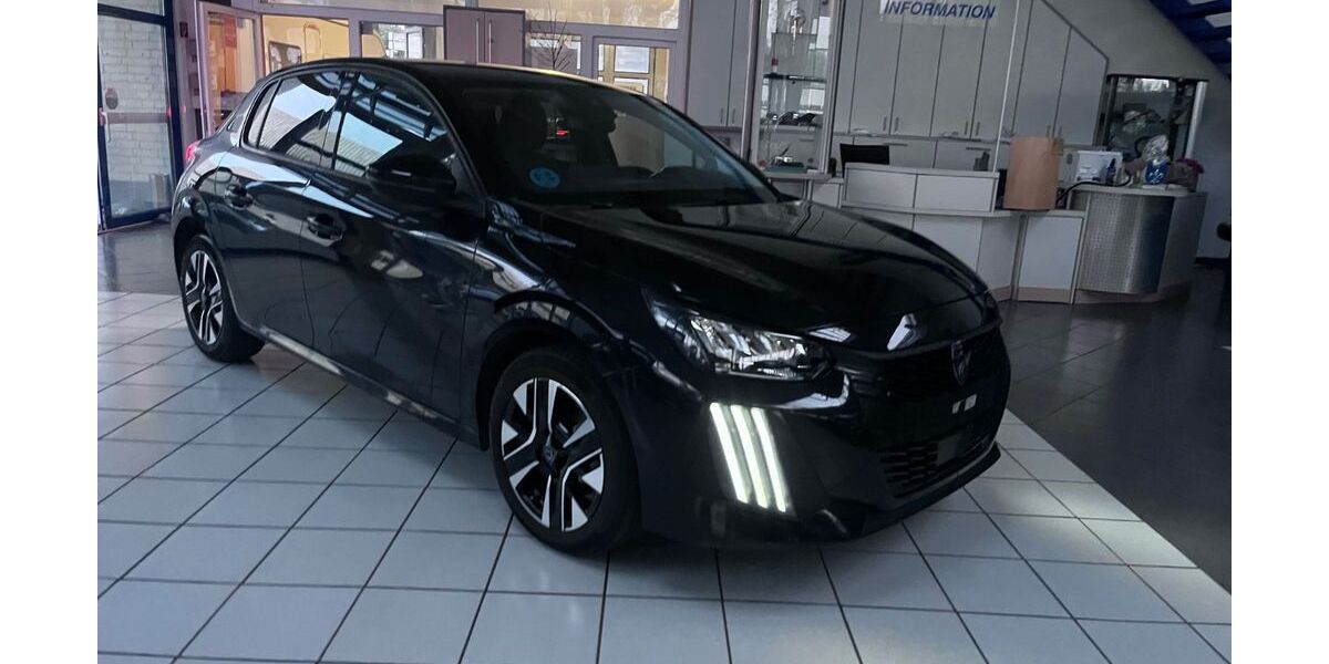 Peugeot 208 27.000 km 14.990 &euro; Gelsenkirchen 45892