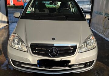 Mercedes-Benz A 150 102.000 km 3.800 &euro; Dortmund 44263
