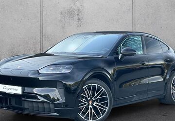 Porsche Cayenne 9.000 km 121.450 &euro; Recklinghausen 45665