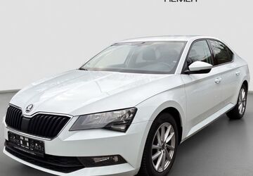 Skoda Superb 106.524 km 12.490 &euro; Hemer 58675