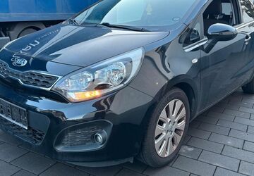 Kia Rio 115.407 km 5.999 &euro; Oer-Erkenschwick 45739