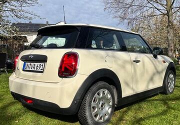 Mini One First 154.500 km 6.950 &euro; Bergkamen 59192