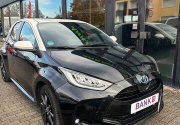 Toyota Yaris 49.000 km 19.500 &euro; Dortmund 44263