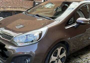 Kia Rio 135.000 km 4.700 &euro; Iserlohn 58638