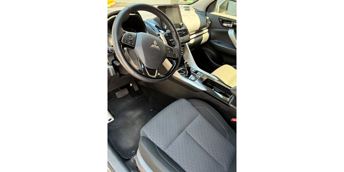 Mitsubishi Eclipse Cross 34.000 km 19.700 &euro; Dortmun 44319