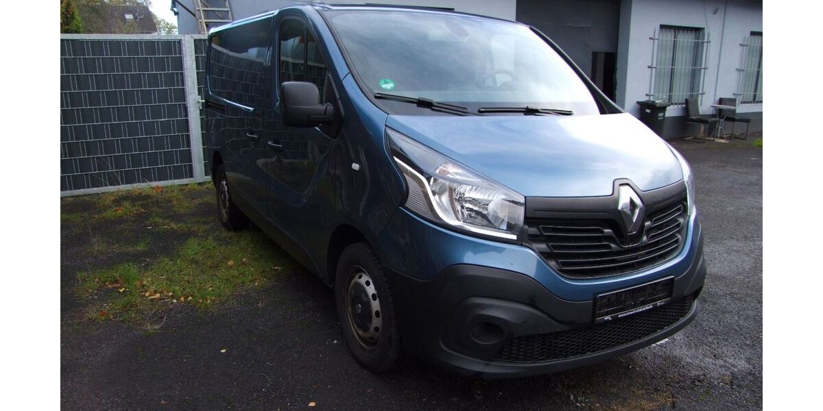 Renault Trafic 451.785 km 5.700 &euro; Bochum 44807