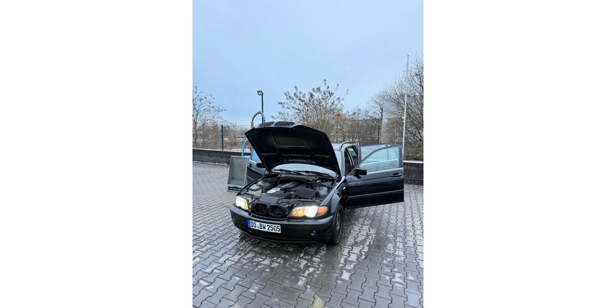 BMW 320 212.000 km 4.300 &euro; Dortmund 44379