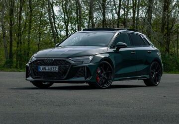 Audi RS3 2.050 km 76.890 &euro; Lünen 44534