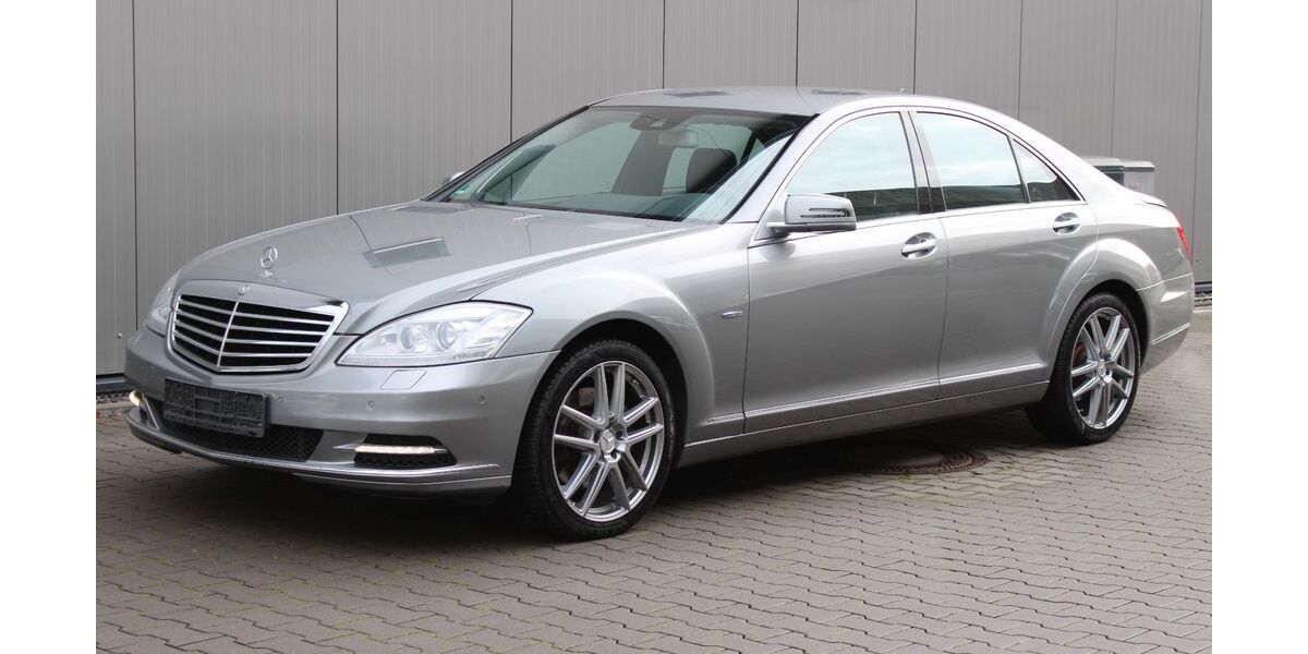 Mercedes-Benz S 400 139.160 km 18.490 &euro; Dortmund 44143