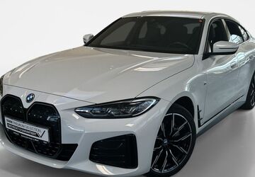 BMW i4 35.371 km 38.840 &euro; Marl 45770