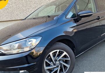 VW Touran 128.680 km 13.990 &euro; Dortmund 44379