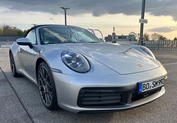 Porsche 992 15.700 km 147.000 &euro; Bochum 44809