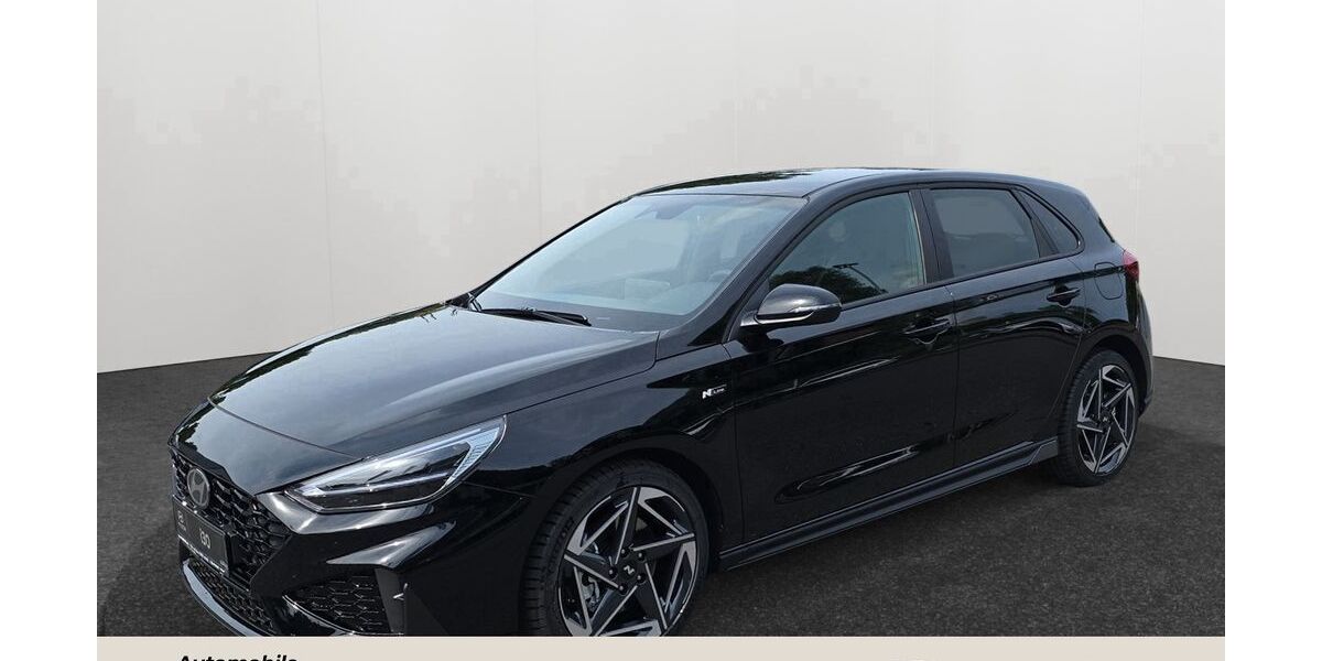 Hyundai i30 5.600 km 25.990 &euro; Datteln 45711