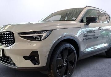 Volvo XC40 4.900 km 42.880 &euro; Recklinghausen 45659
