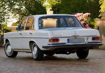 Mercedes-Benz 250 99.314 km 23.650 &euro; Unna, Stadt 59423