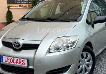 Toyota Auris 149.700 km 5.950 &euro; Dortmund 44319