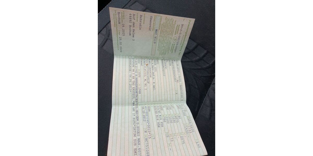 Skoda Yeti 100.450 km 11.000 &euro; Bochum 44892