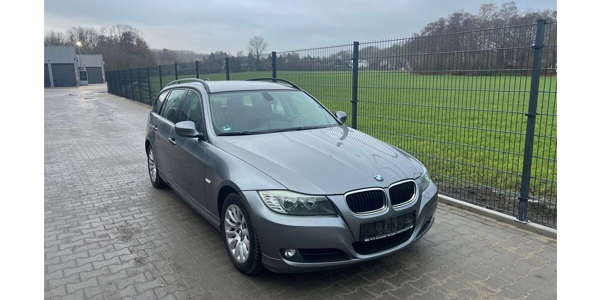 BMW 318 298.054 km 3.099 &euro; Kamen 59174
