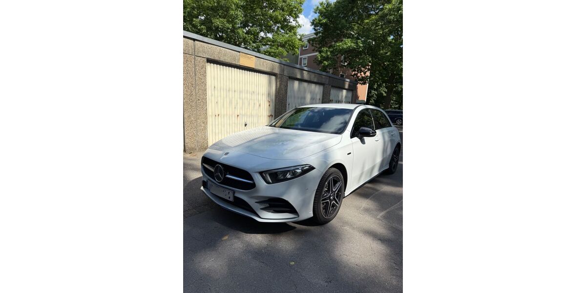 Mercedes-Benz A 250 49.000 km 23.900 &euro; Gelsenkirchen 45884