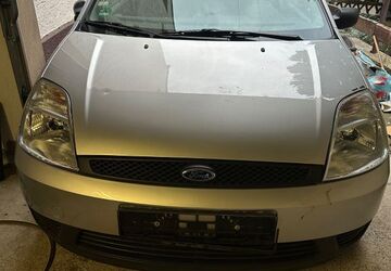 Ford Fiesta 55.000 km 2.600 &euro; Hemer 58675