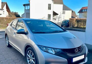 Honda Civic 109.800 km 9.700 &euro; Menden 58708
