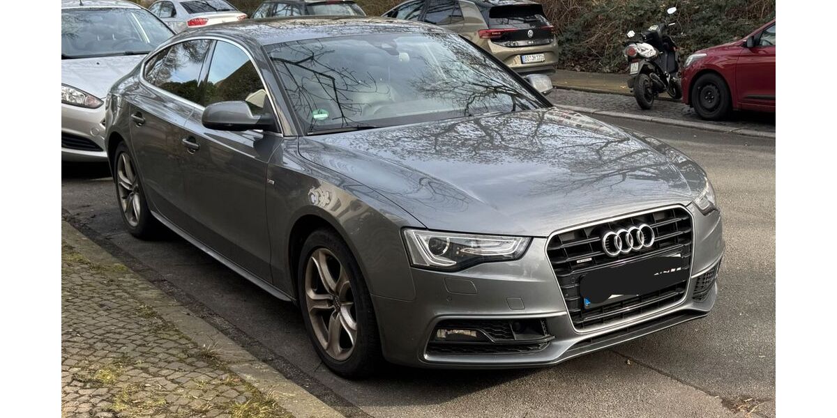 Audi A5 143.000 km 16.500 &euro; Bochum 44789