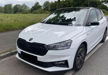 Skoda Fabia 125.900 km 15.499 &euro; Dortmund 44388