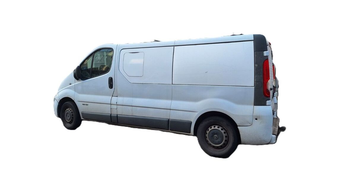 Nissan Primastar 296.000 km 4.100 &euro; Bochum 44867