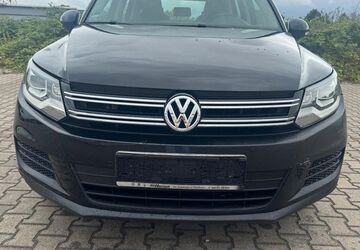 VW Tiguan 256.675 km 5.200 &euro; Dortmund 44369