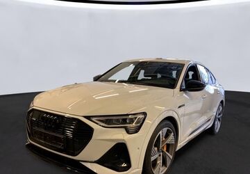 Audi e-tron 40.865 km 39.465 &euro; Hagen 58091