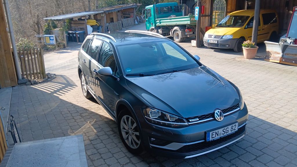 VW Golf 206.000 km 11.400 &euro; Ennepetal 58256