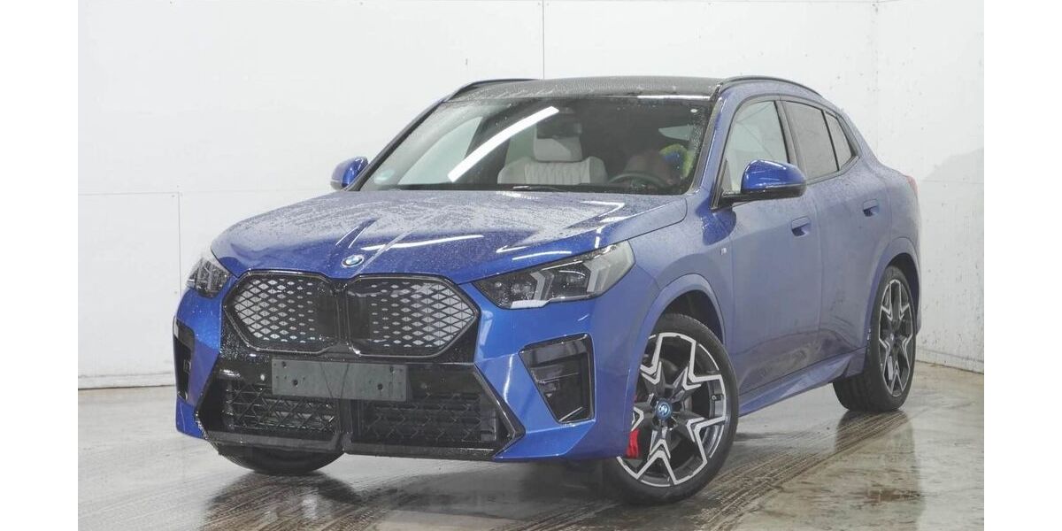 BMW iX2 20.730 km 51.440 &euro; Gelsenkirchen 45897