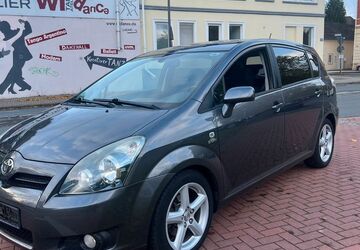 Toyota Corolla Verso 208.000 km 3.390 &euro; Recklinghausen 45657