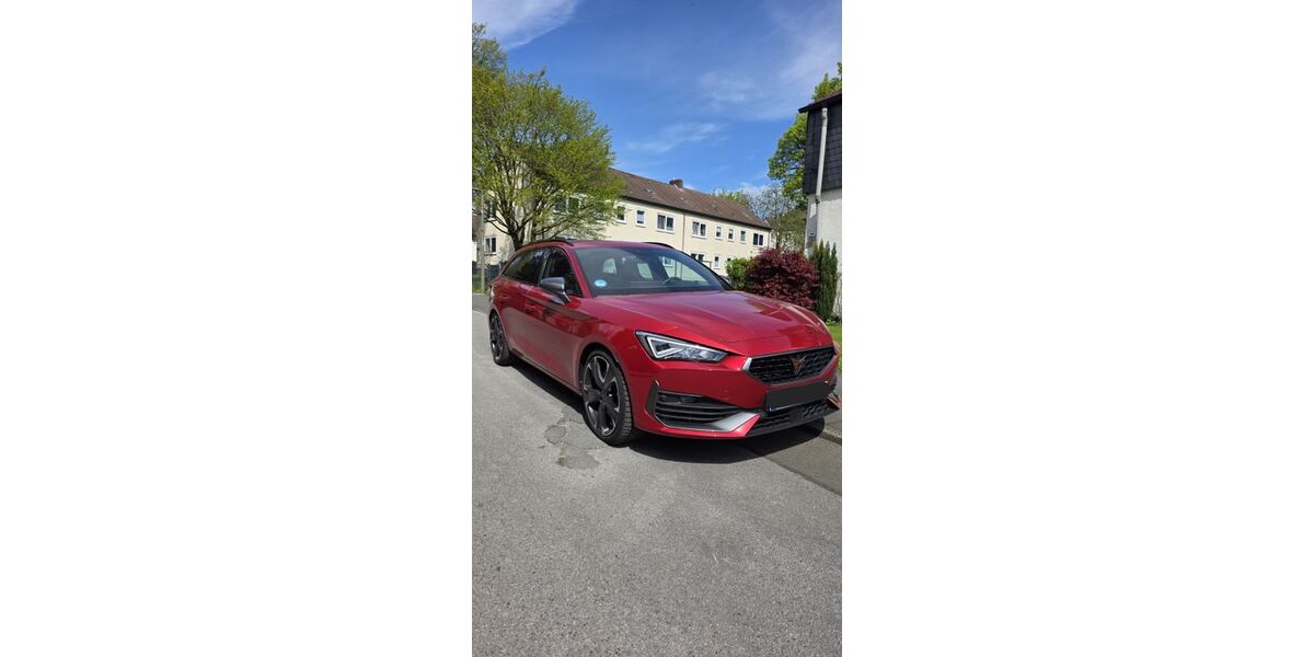 Cupra Leon 29.423 km 30.000 &euro; Dortmund 44357