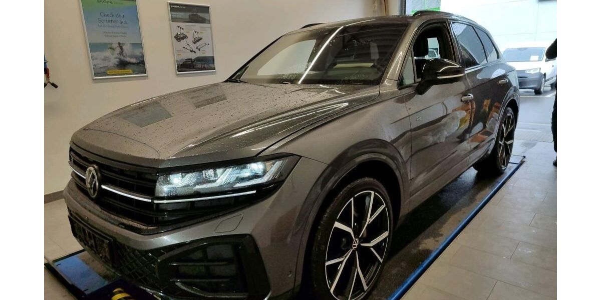 VW Touareg 74.582 km 60.710 &euro; Hagen 58091