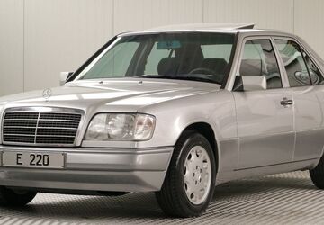 Mercedes-Benz E 220 53.199 km 19.500 &euro; Dortmund 44329