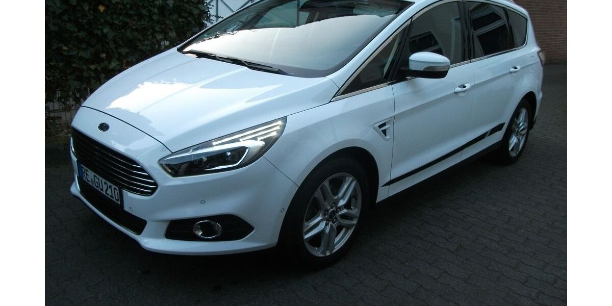 Ford S-Max 171.400 km 9.350 &euro; Recklinghausen OT Stadtmitte 45657