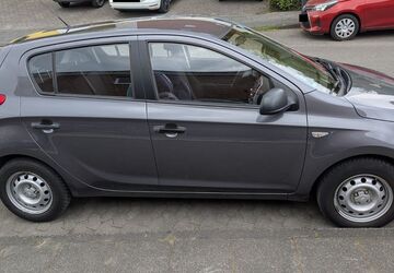 Hyundai i20 109.000 km 5.000 &euro; Hagen 58093