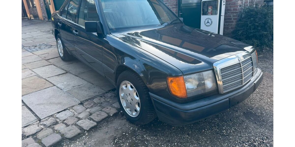 Mercedes-Benz 200 239.000 km 6.900 &euro; Dortmund 44267