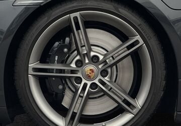 Porsche Taycan 66.115 km 67.900 &euro; Holzwickede 59439