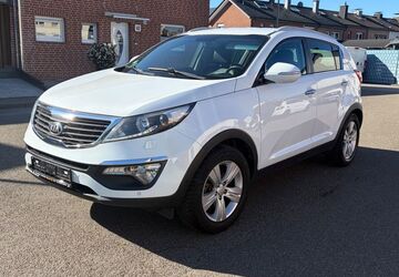 Kia Sportage 154.820 km 8.300 &euro; Marl 45768