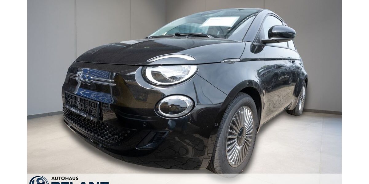 Fiat 500 8.830 km 21.385 &euro; Bochum 44801