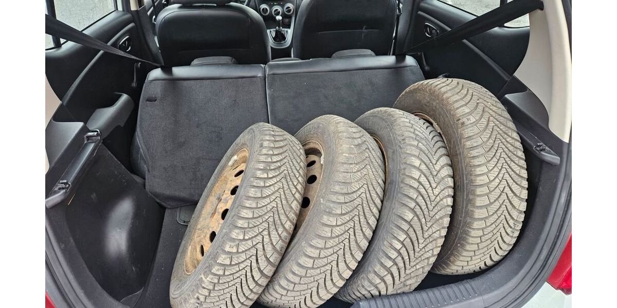 Hyundai i10 96.300 km 3.600 &euro; Gelsenkirchen 45884