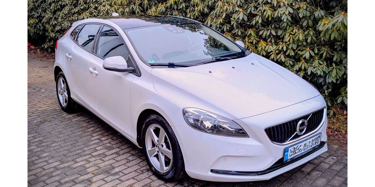 Volvo V40 138.000 km 10.990 &euro; Altena 58762
