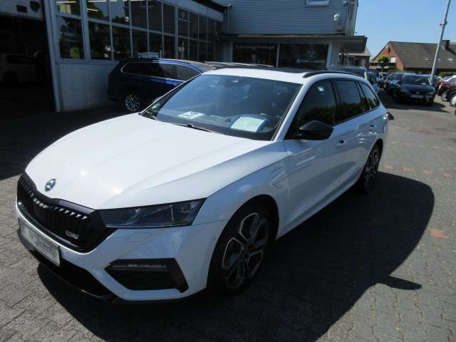 Skoda Octavia RS iV 1.4 eHybrid DSG NAVI PANO STANDH HEA 95.760 km 25.488 &euro; Bergkamen 59192