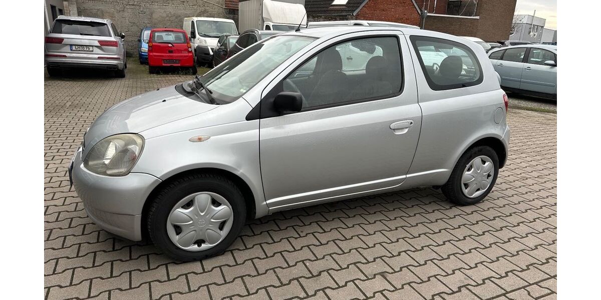 Toyota Yaris 163.597 km 1.950 &euro; Lüdinghausen 59348