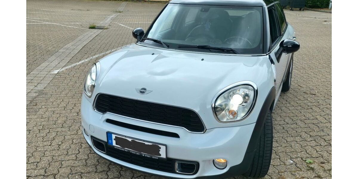 Mini Countryman S (Cooper) 151.000 km 7.999 &euro; Hattingen 45525